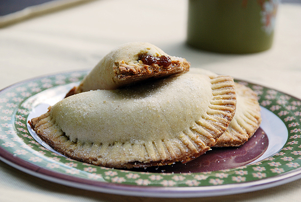 Hello Fall! Pumpkin Empanadas