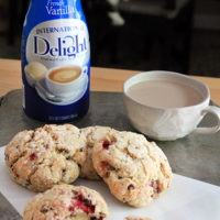 https://www.bluebonnetbaker.com/wp-content/uploads/2012/05/Neopolitan-Scones-3-200x200.jpg